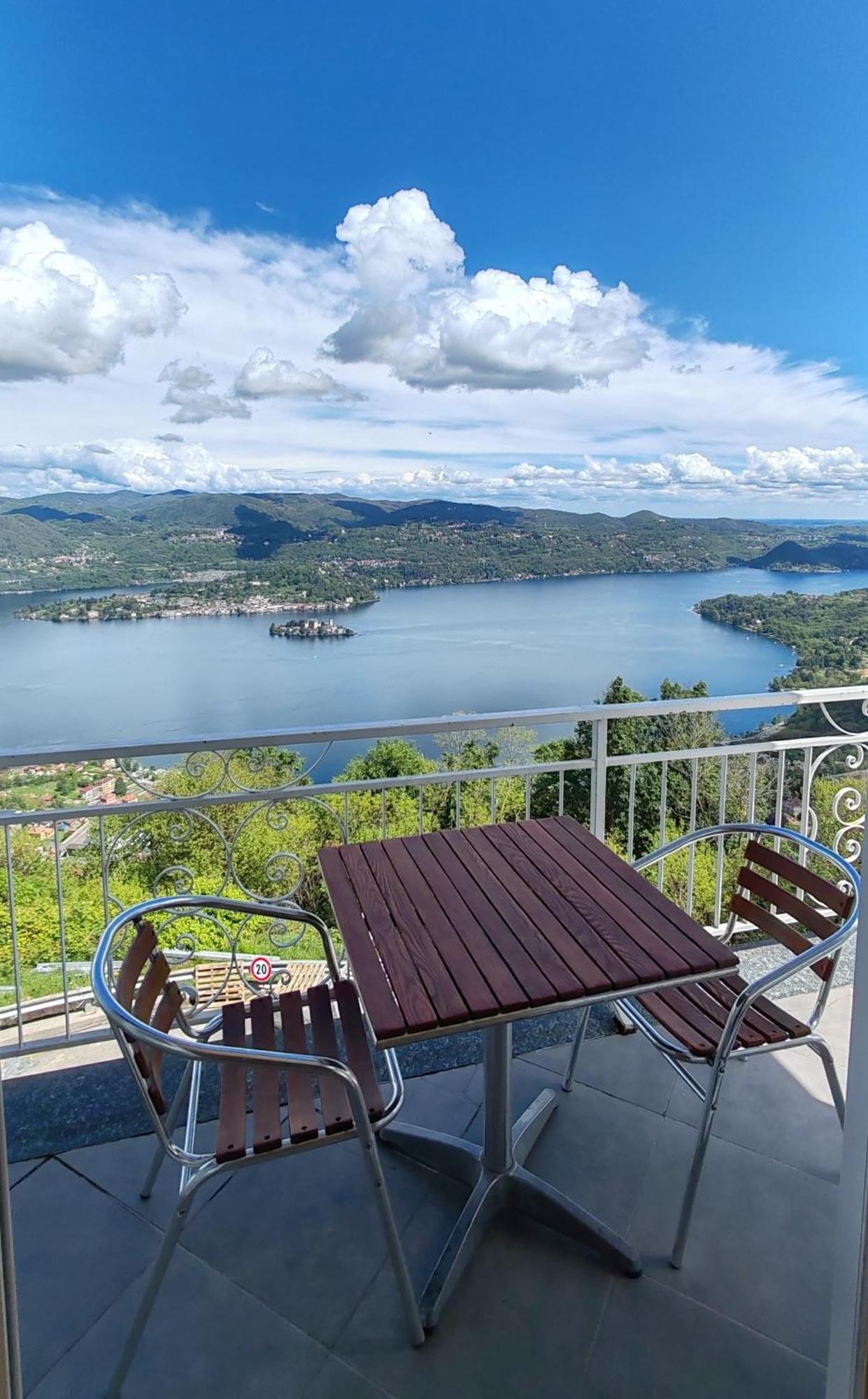 Hotel Panoramico Lago D'Orta (Adults Only) Madonna Del Sasso Exterior foto